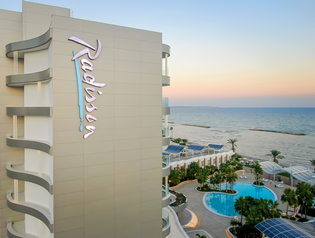 Radisson Beach Resort Larnaca